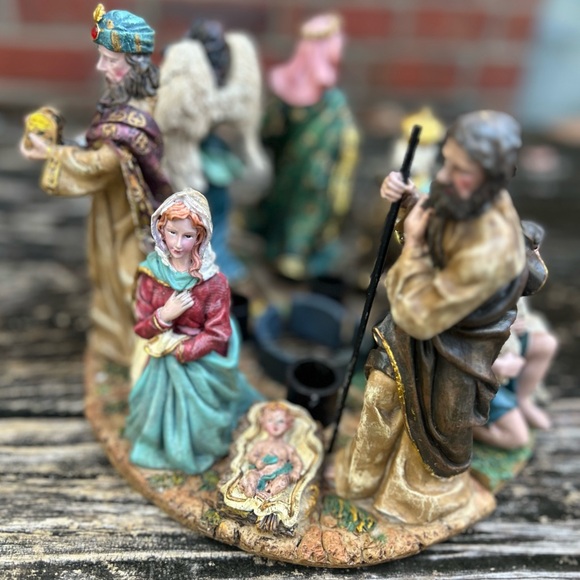 Nativity Advent Candle Holder 4 Piece Holy Family Nativity Scene 4 Candle/Votive - Picture 1 of 12